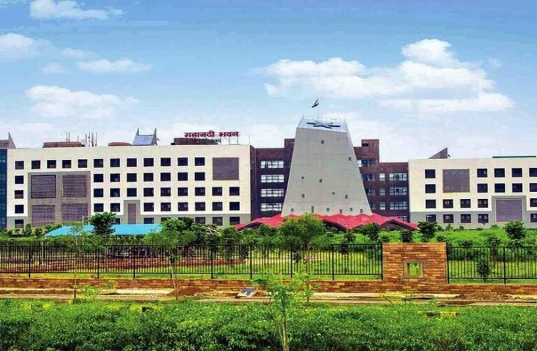 रायपुर में पुलिस आयुक्त प्रणाली के पहले राज्य पुलिस सेवा के 24 अधिकारियों की मिली नई पदस्थापना, आदेश जारी